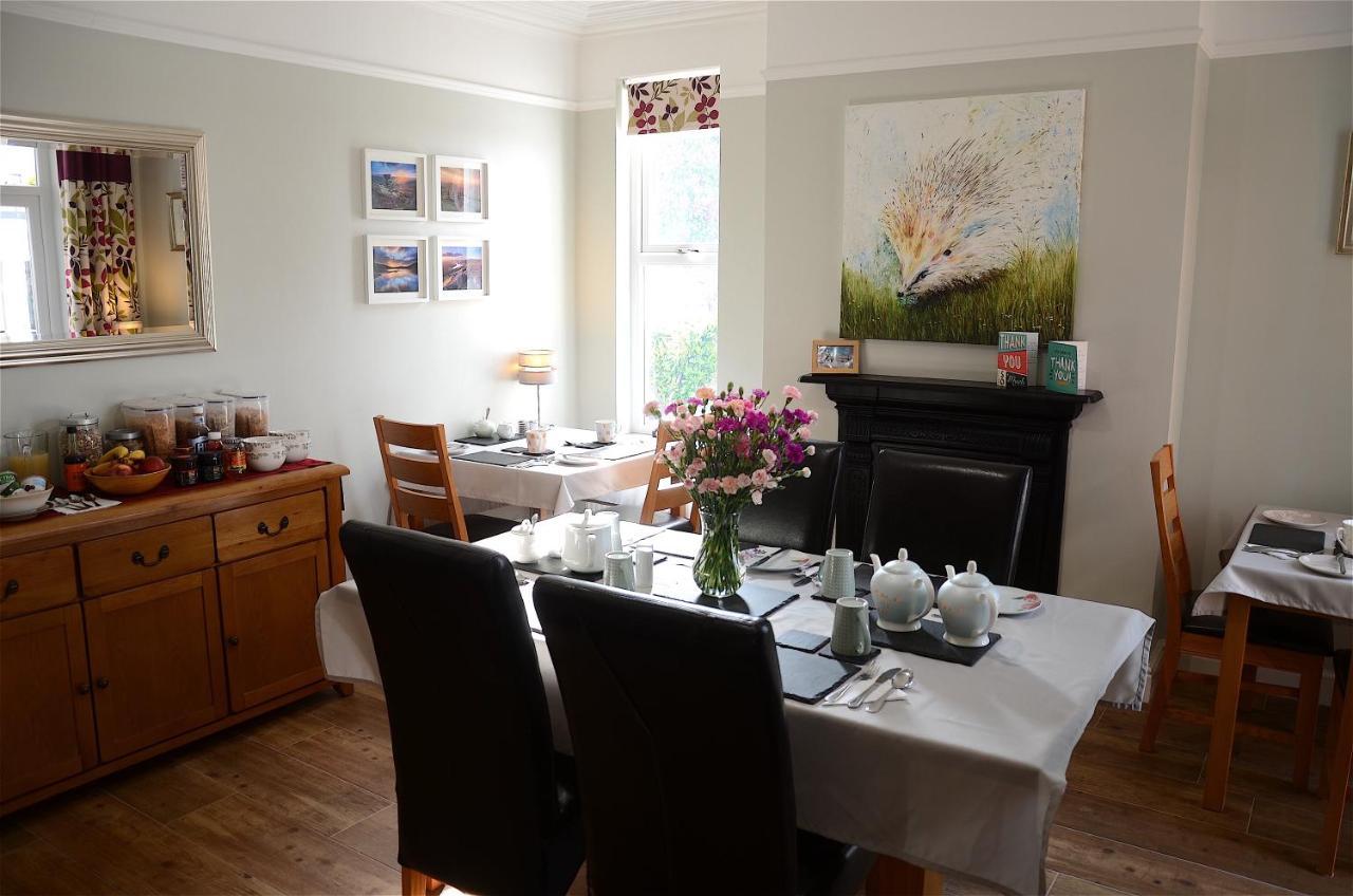 Bed and Breakfast Lyndene Penistone Exterior foto