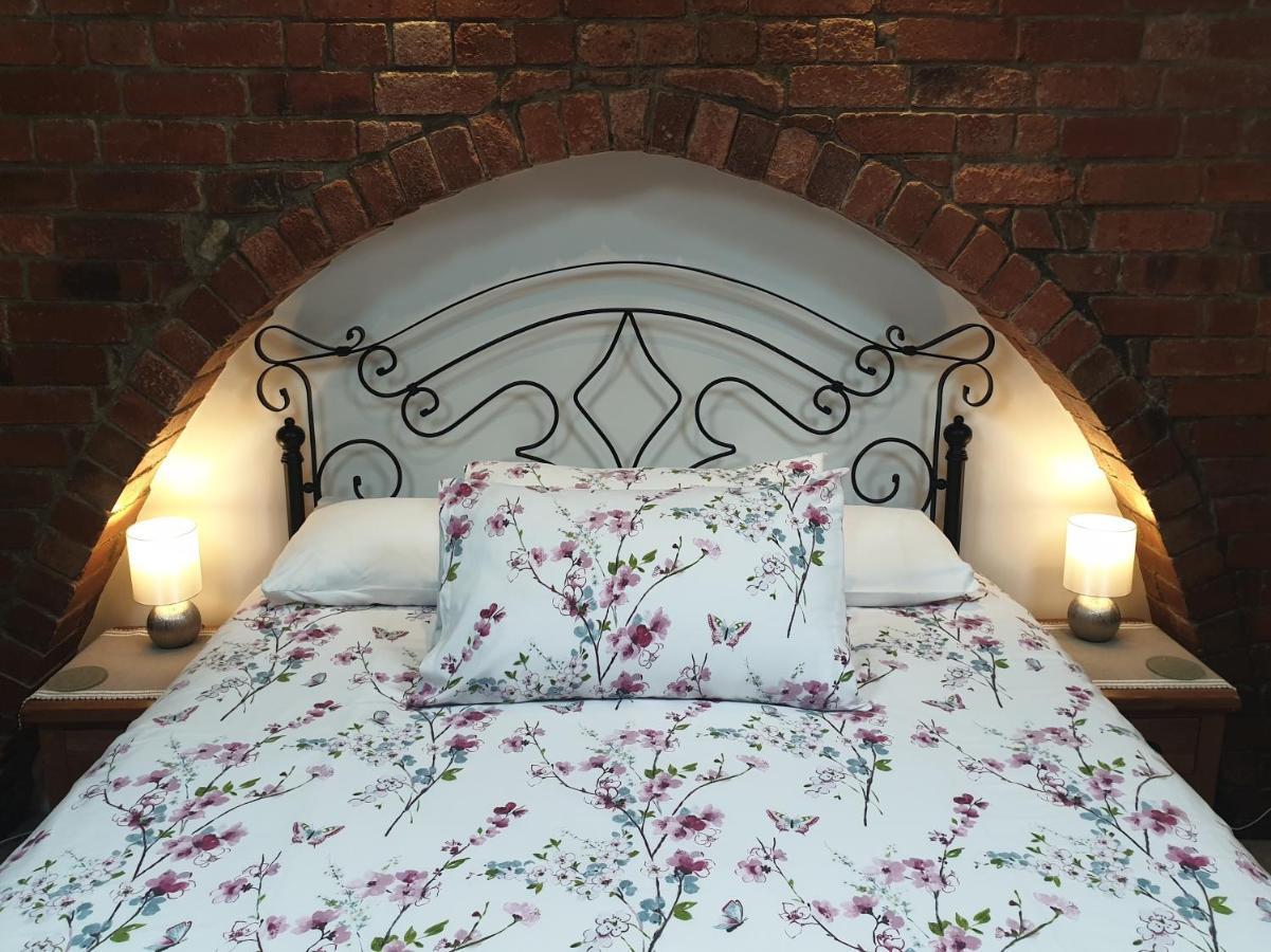 Bed and Breakfast Lyndene Penistone Exterior foto